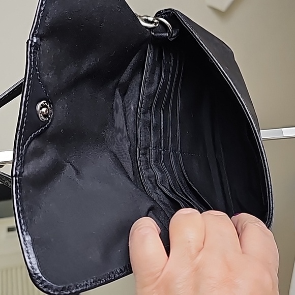 Coach Black Pleated Leather Convertible Minibag/Wristlet Silvertone HDWR VGUC - Picture 15 of 16